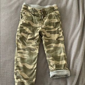 Lined camouflage pants